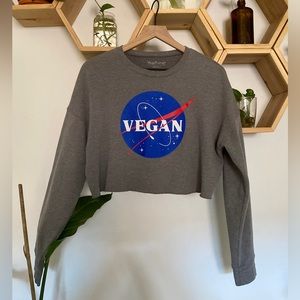 Vegetaryn Nasa Cropped Shirt